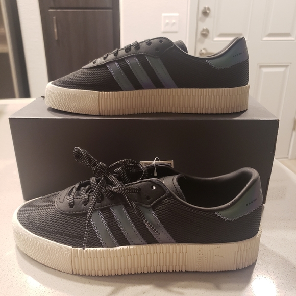 adidas Shoes - ADIDAS SAMBAROSE SIZE 8